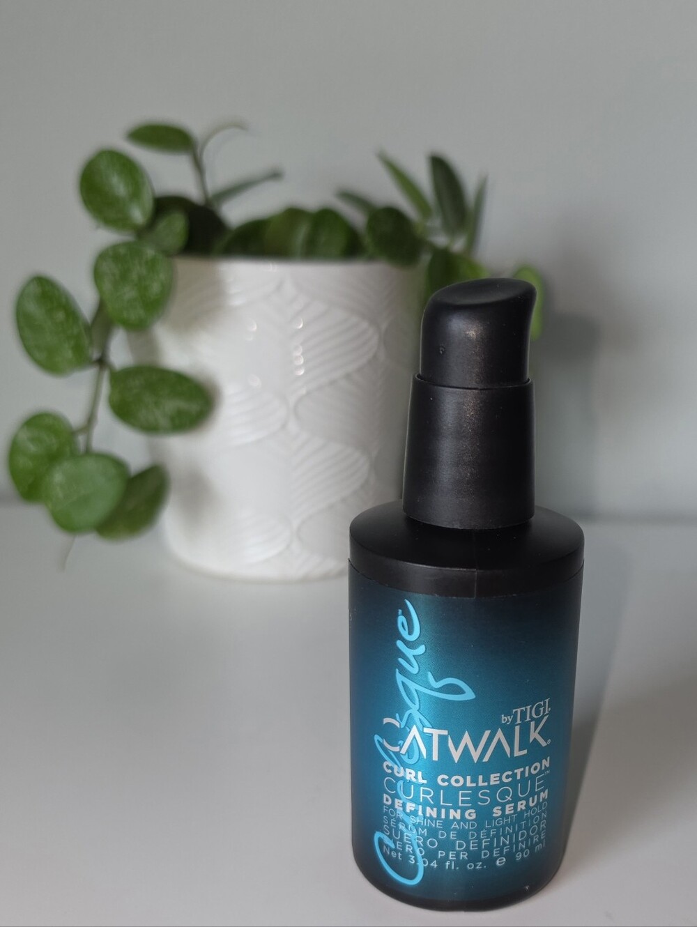 New Tigi Catwalk Curlesque Defining Serum Size 3.04 oz (RARE)